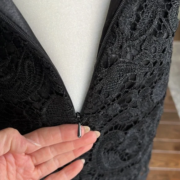 NARCES COCKTAIL DRESS - Picture 13 of 17